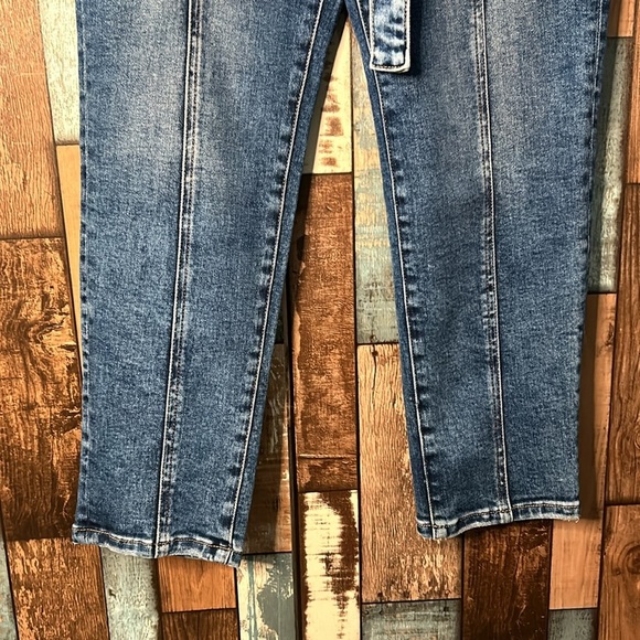 Verevet 27 blue wash paper-bag top jeans with belt - Picture 5 of 16